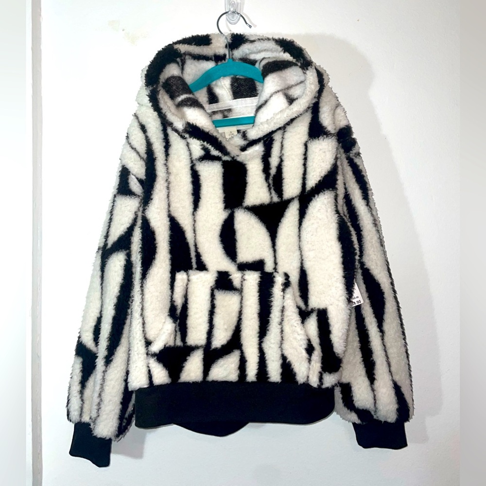Treasure & Bond NWT Sherpa fleece hoodie 7/8
